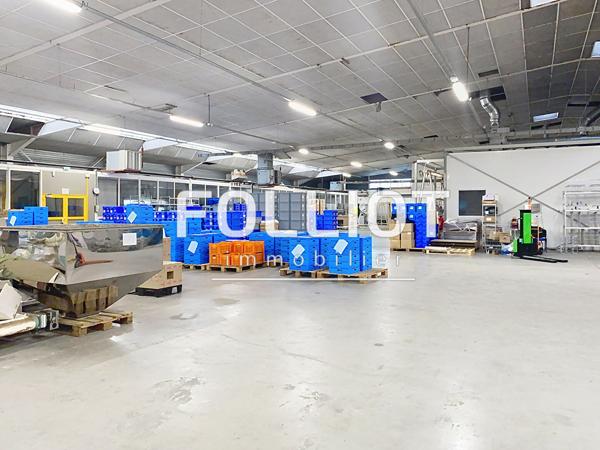 A VENDRE Local commercial à Coutances 3000 m2
