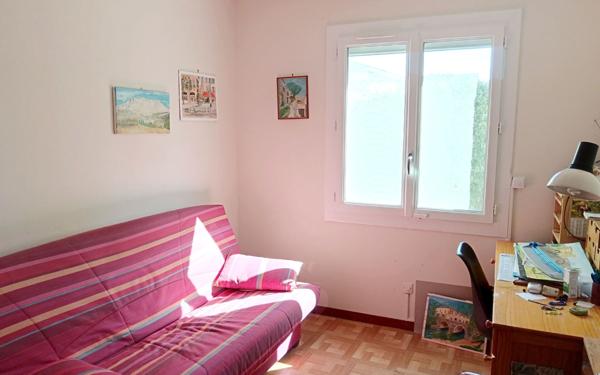 Maison à vendre    3 pièces •  Mallemort