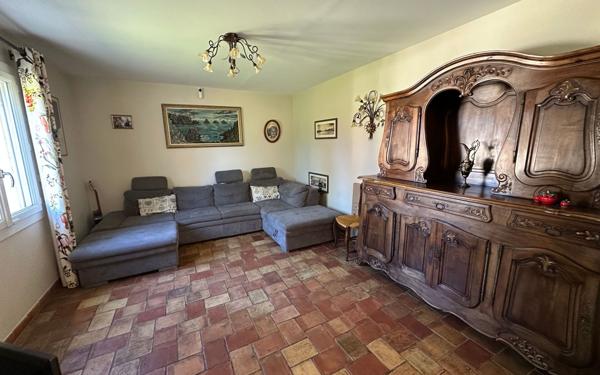 Maison à vendre    3 pièces •  Mallemort