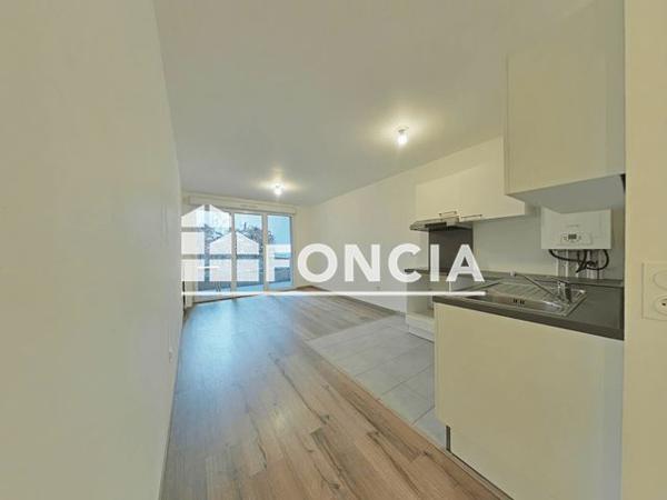 Location Appartement 2 pièces 45.25 m² - 17/23 AVENUE QUESNAY Livry Gargan 93190