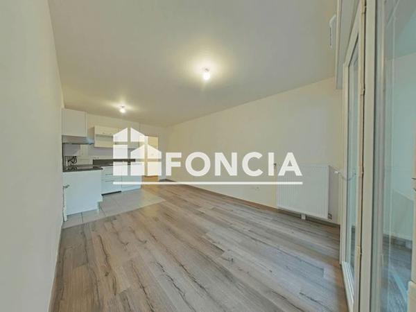 Location Appartement 2 pièces 45.25 m² - 17/23 AVENUE QUESNAY Livry Gargan 93190