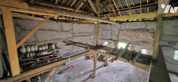 Centre ville de BRUYERES, Ancienne fermette à aménager