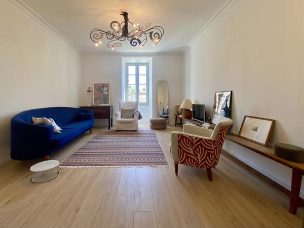 Maison de village de charme avec jardin et vues exceptionnelles