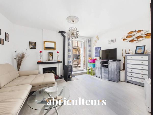 La-Roque-d'Anthéron Maison de village de 152 m² avec terrasse