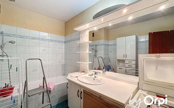 Appartement à vendre    5 pièces • 142,76 m2 Clermont-Ferrand