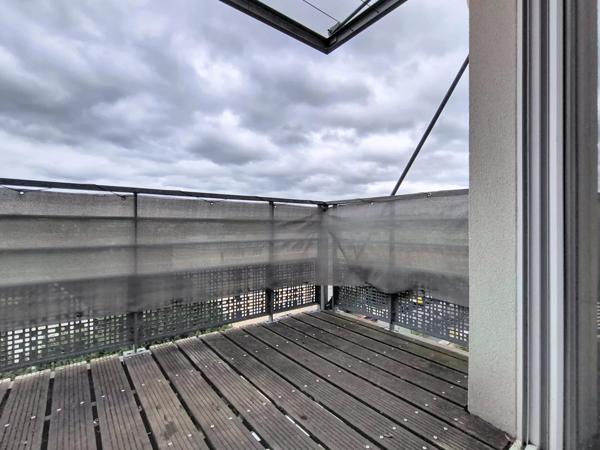 Location                                                      Appartement
                        
                     3 pièces                      55 m2                     à Limeil-Brévannes