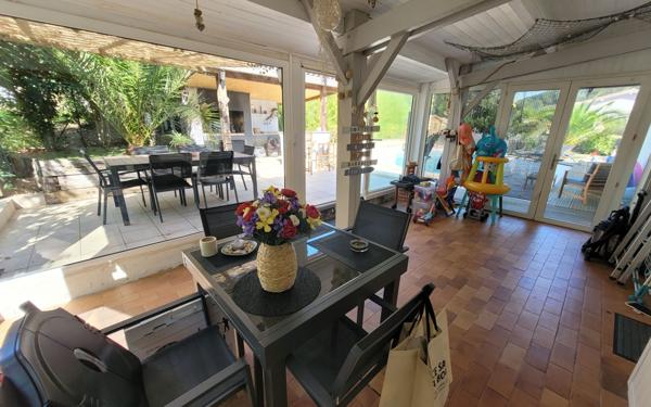 Maison à vendre    5 pièces •  Colayrac-Saint-Cirq