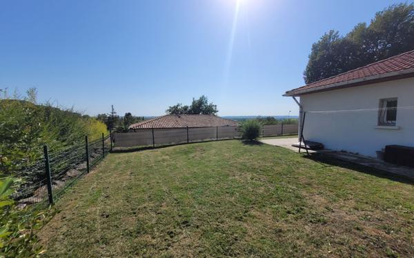 Maison à vendre    5 pièces •  Colayrac-Saint-Cirq