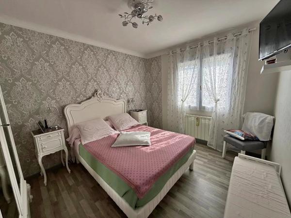 Vente                                                      Maison
                        
                     4 pièces                      65 m2                     à Anet