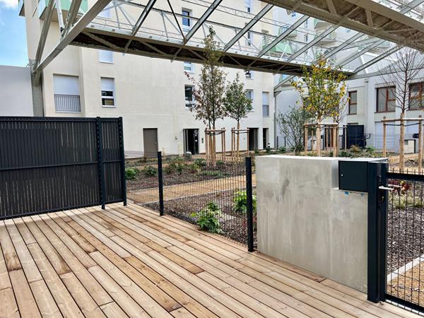 Duplex avec terrasse et parking, 3 pièce(s) 66.8 m2