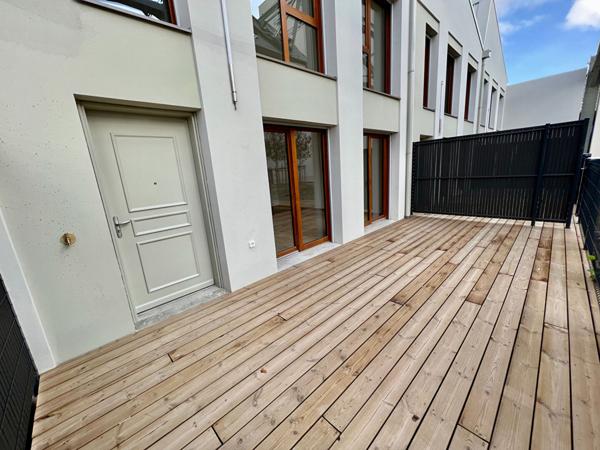 Duplex avec terrasse et parking, 3 pièce(s) 66.8 m2