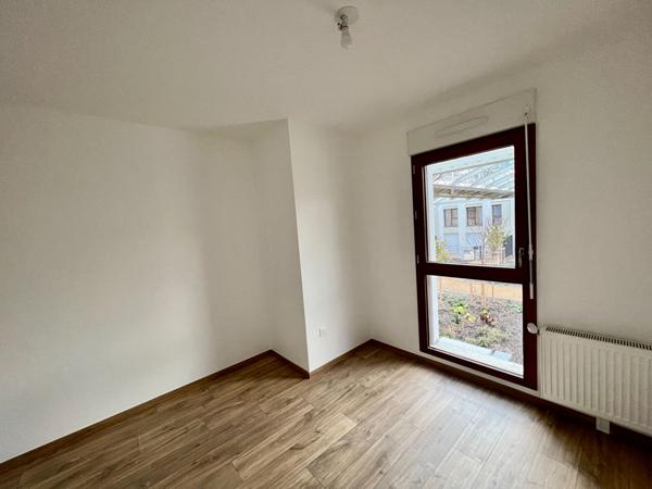 Duplex avec terrasse et parking, 3 pièce(s) 66.8 m2
