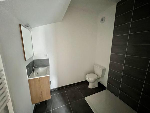 Duplex avec terrasse et parking, 3 pièce(s) 66.8 m2