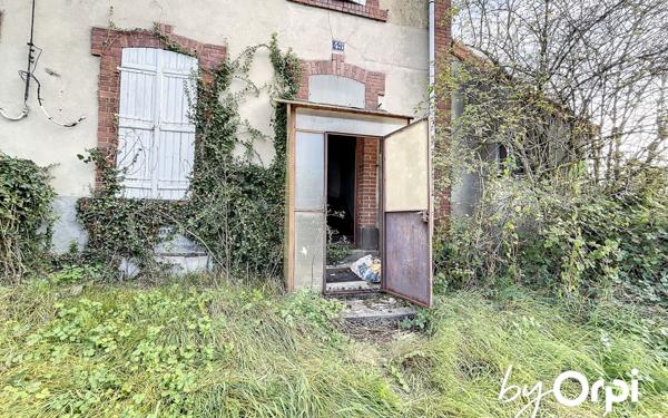 Maison à vendre    3 pièces •  Saint-Éloy-les-Mines