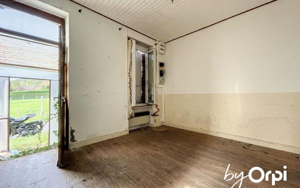 Maison à vendre    3 pièces •  Saint-Éloy-les-Mines