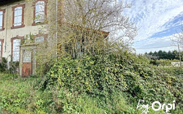 Maison à vendre    3 pièces •  Saint-Éloy-les-Mines