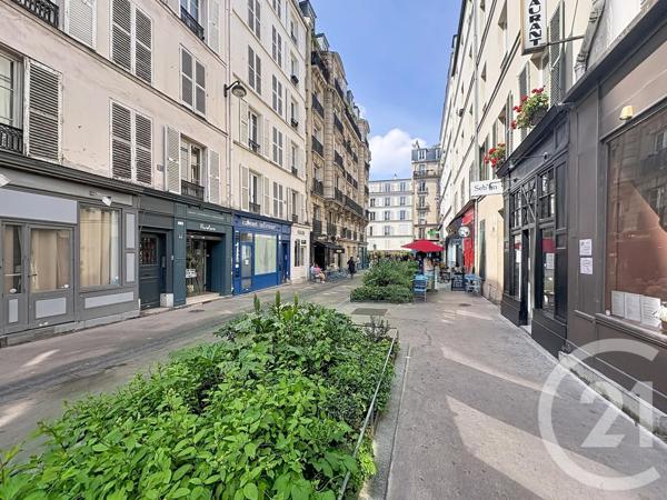 à vendre  35 m 2   PARIS  - 75018
