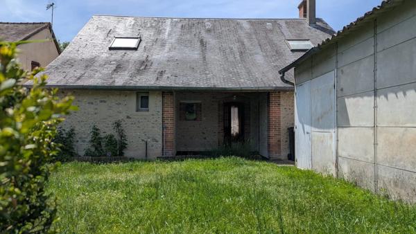Vente                                                      Maison de village
                        
                     5 pièces                      120 m2                     à Aubigny-sur-Nère