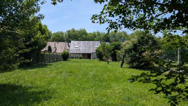 Vente                                                      Maison de village
                        
                     5 pièces                      120 m2                     à Aubigny-sur-Nère