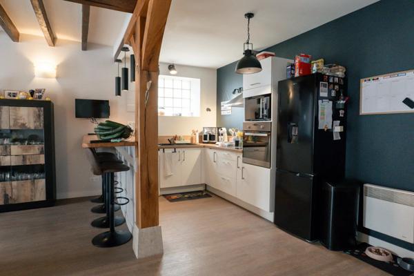 Vente                                                      Maison de village
                        
                     5 pièces                      120 m2                     à Aubigny-sur-Nère