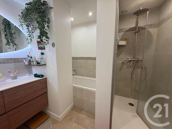 Appartement F4 à vendre  4 pièces - 87 m 2   PARIS  - 75019