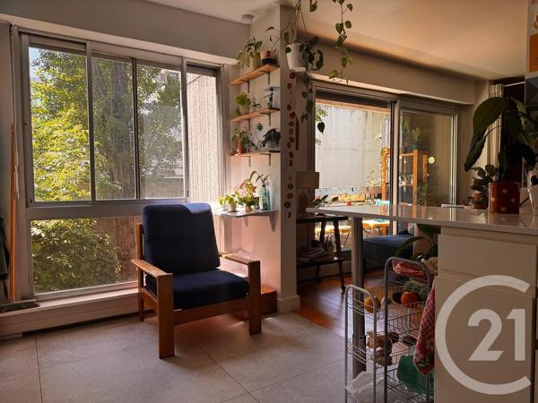 Appartement F4 à vendre  4 pièces - 87 m 2   PARIS  - 75019
