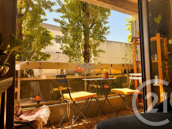 Appartement F4 à vendre  4 pièces - 87 m 2   PARIS  - 75019