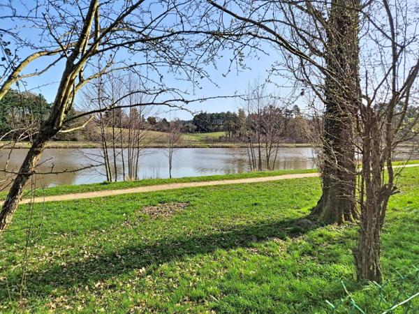 Charmant pavillon sur-sous-sol