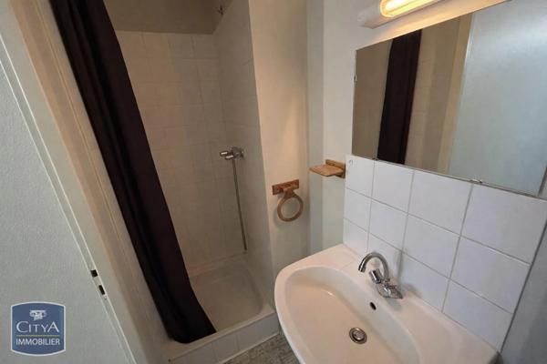 Appartement à louer 1 pièce 19.61m²