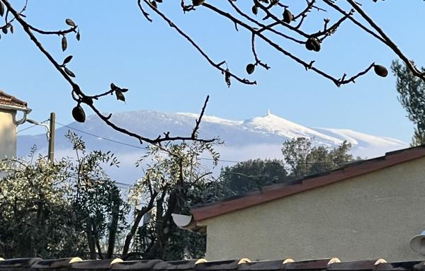 Maison de caractère et grand jardin enchanteur