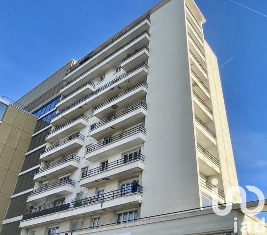 Appartement 3 pièces de 69 m² à Cachan (94230)