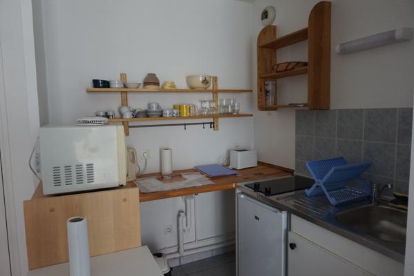 VIEUX LILLE - APPARTEMENT MEUBLE - STUDIO