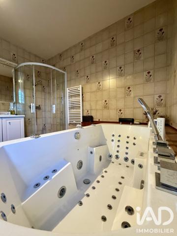 Maison à vendre 7 pièces 195 m² Vierzon