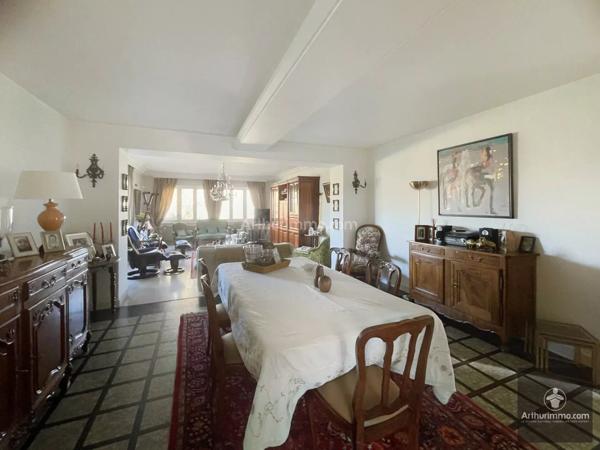 Vente Maison 11 pièces 269 m2 à Le Coteau