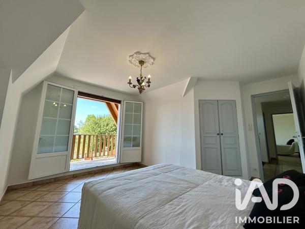 Maison à vendre 6 pièces 202 m² Saint-Pryvé-Saint-Mesmin