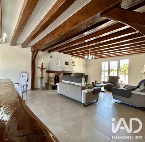 Maison à vendre 6 pièces 202 m² Saint-Pryvé-Saint-Mesmin