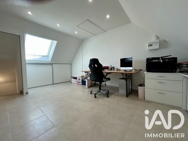 Maison à vendre 6 pièces 202 m² Saint-Pryvé-Saint-Mesmin