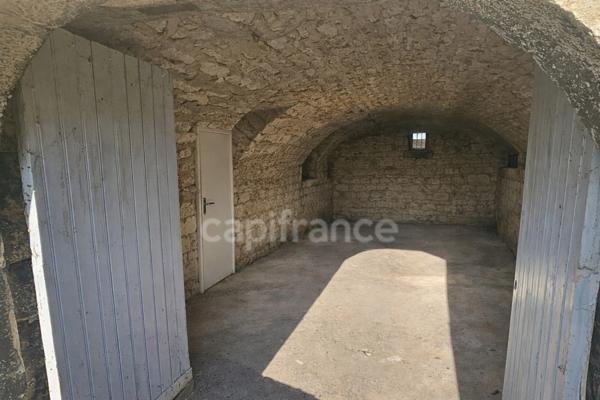 Cave voutée avec accès facile, potentiel rare, à vendre MOUCHARD (39)