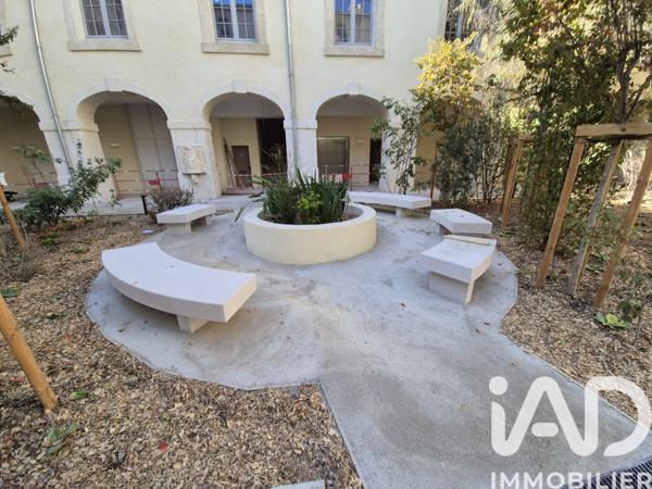 Location appartement 3 pièces 71 m² Narbonne