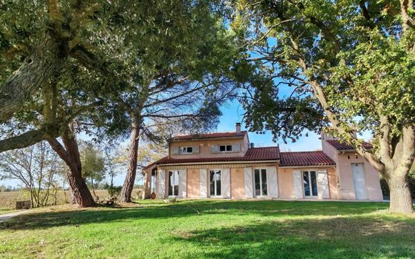 Maison à vendre    4 pièces •  Saint-Porquier