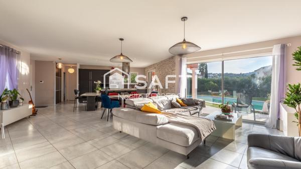 Villa récente de plain pied St AYGULF proche centre et plage