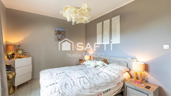 Villa récente de plain pied St AYGULF proche centre et plage