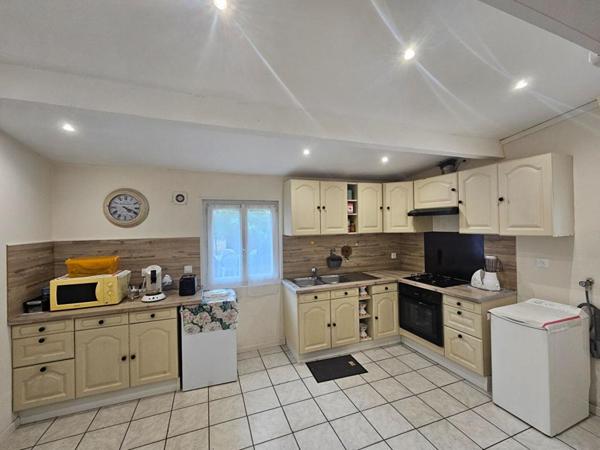 Maison plein pied  situé à Tremblay En France quartier cottages