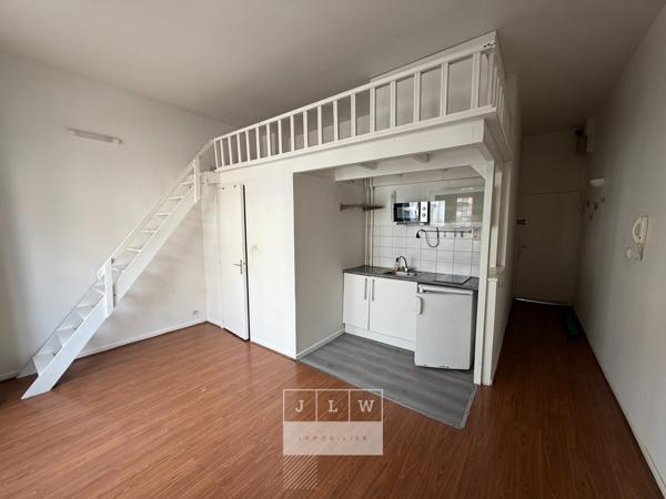 LILLE ST MICHEL - Studio avec mezzanine