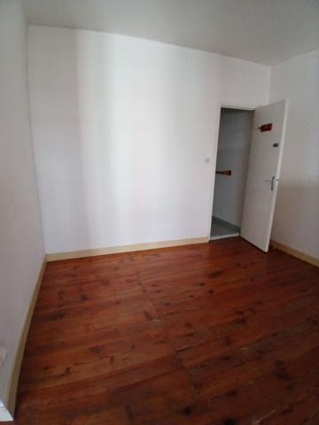 SAVERDUN CENTRE VILLE, APPARTEMENT T1 BIS DE 44M²