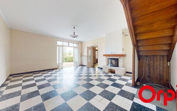 Maison à vendre    5 pièces • 168,71 m2 Jassans-Riottier
