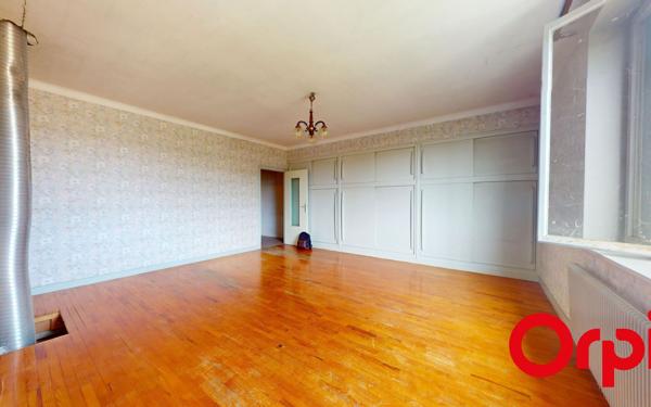 Maison à vendre    5 pièces • 168,71 m2 Jassans-Riottier