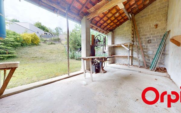 Maison à vendre    5 pièces • 168,71 m2 Jassans-Riottier