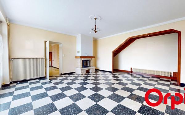 Maison à vendre    5 pièces • 168,71 m2 Jassans-Riottier
