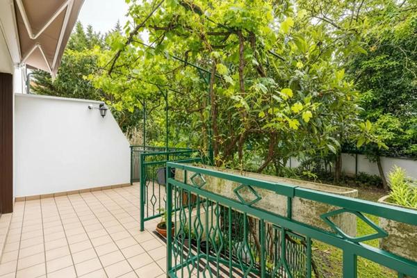 Maison familiale a Drancy 15 pièces